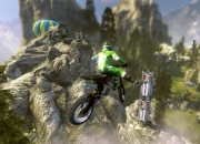 《越野摩托：畅享热血刺激的小游戏》