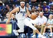 汤普森双星动向：克莱独行侠陷困境_阿门火箭稳坐主力