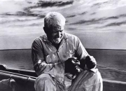 丛林法则阴影下的国际秩序：霸权博弈与规则重构